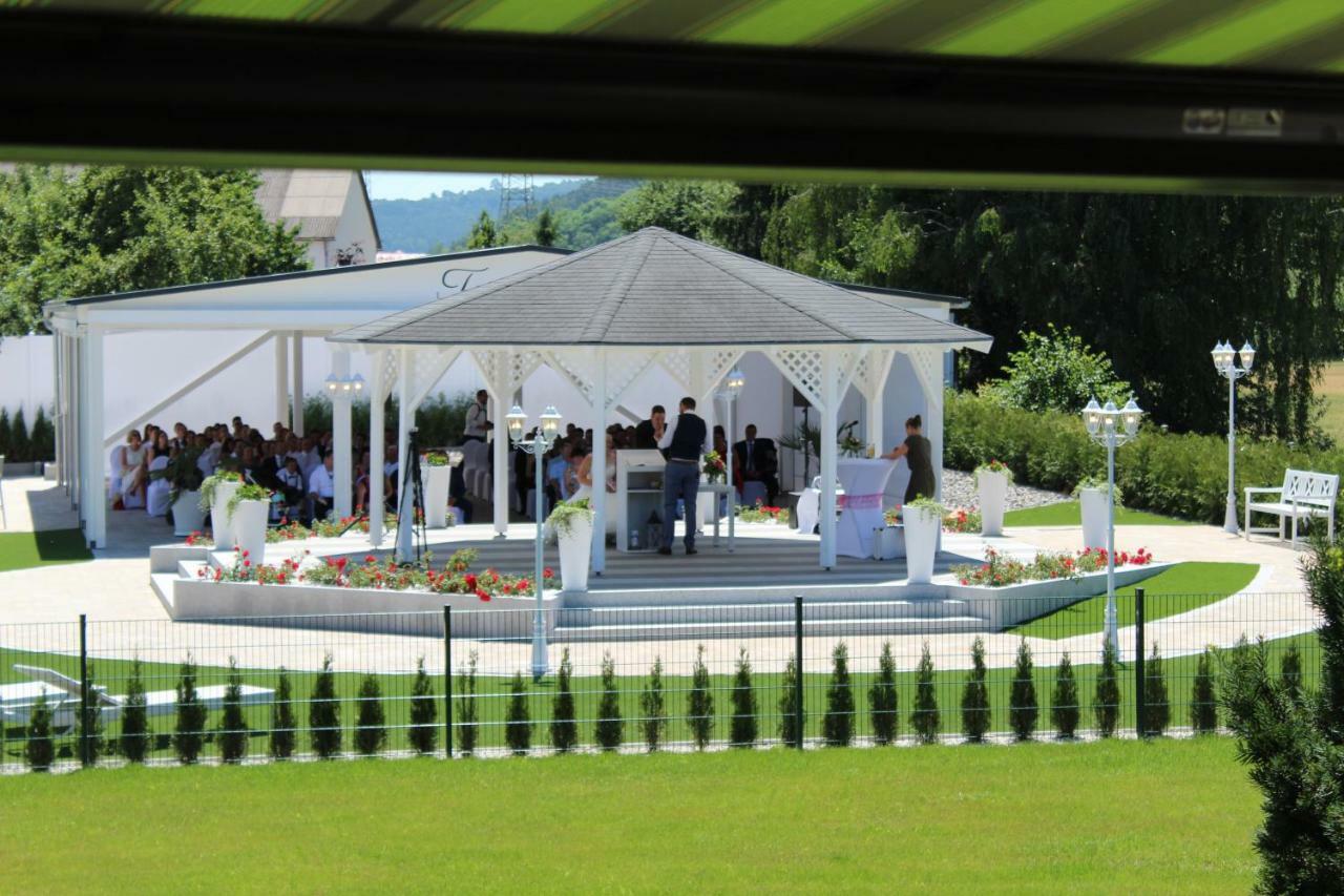 Landhotel Grabinger Schwandorf in Bayern Exterior photo